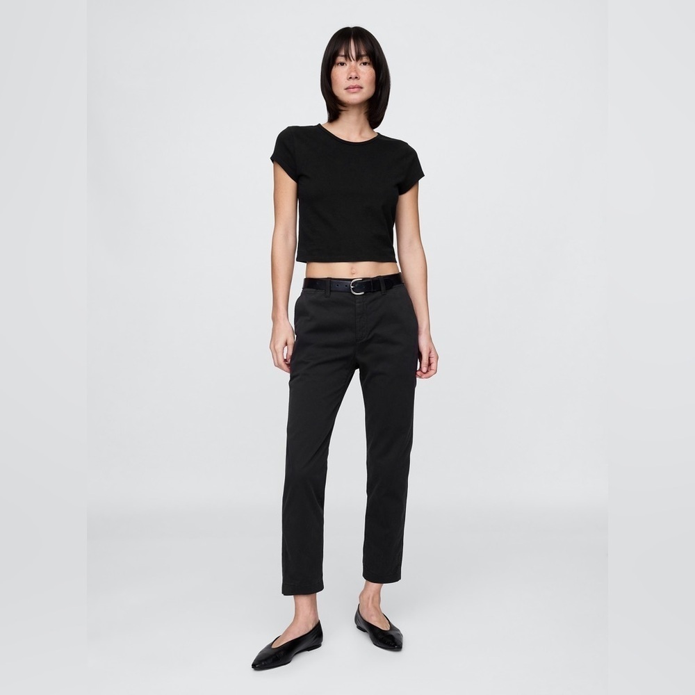 GAP Mid Rise Downtown Khakis Black Size 8 NWT Brand New